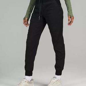 Lululemon Women’s Dance Studio Mid-Rise Jogger
Full Length Black
